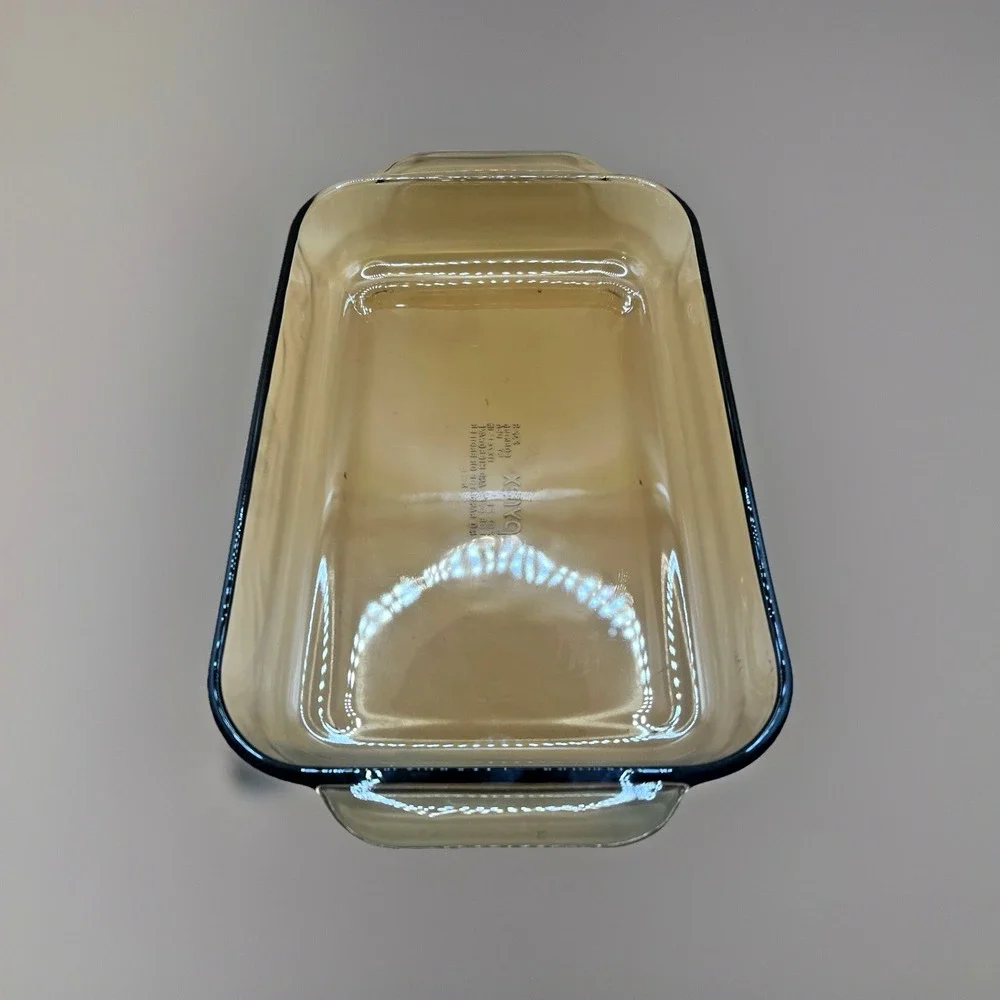 Vintage Pyrex 2 Qt Brown Casserole Dish 13
